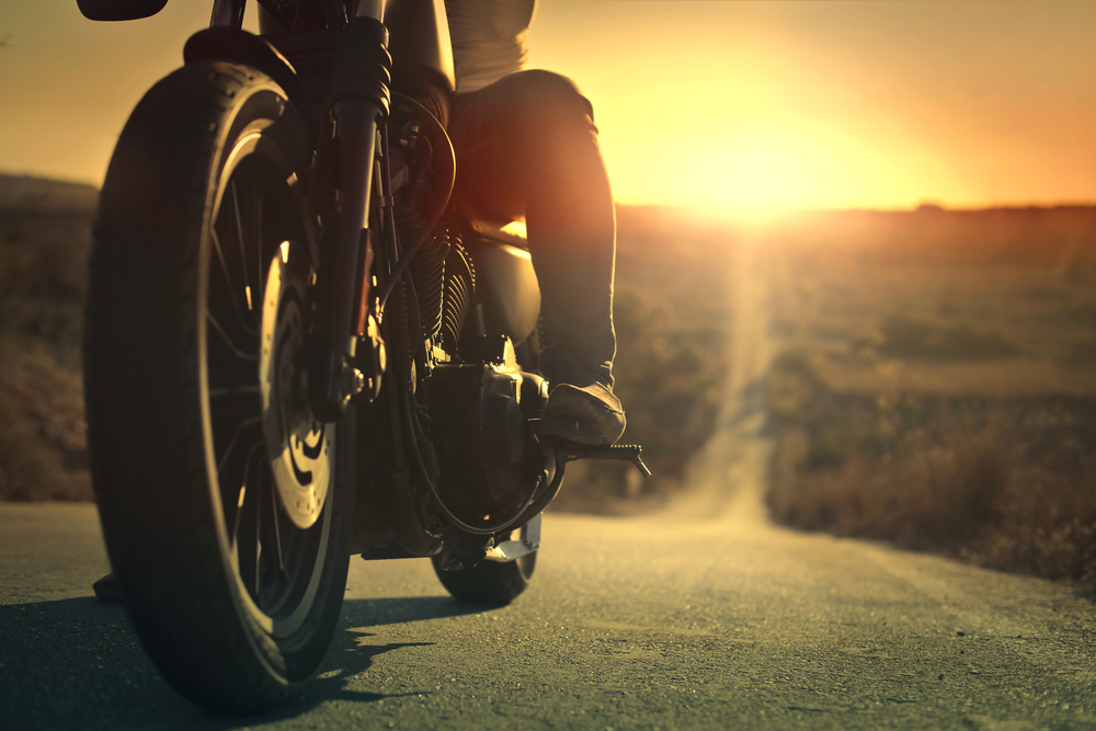 longitud pelo Persona especial 4 rutas en moto por Francia para disfrutar conduciendo