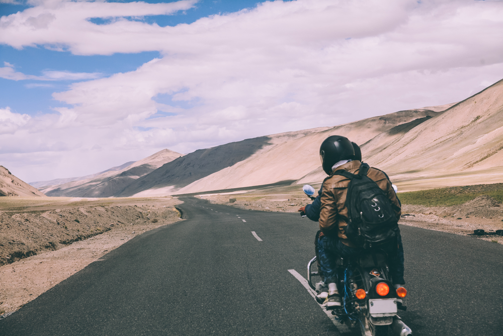 ¿El seguro de moto en Andorra cubre problemas en otros países?