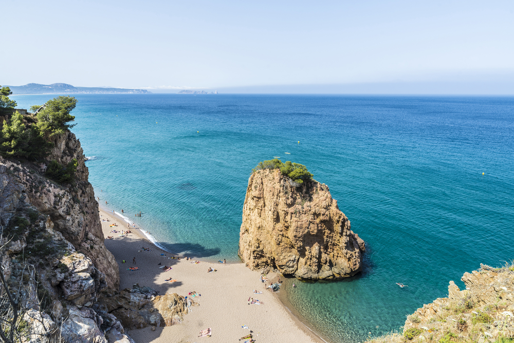 Las 4 mejores calas de Cataluña para ir en pareja