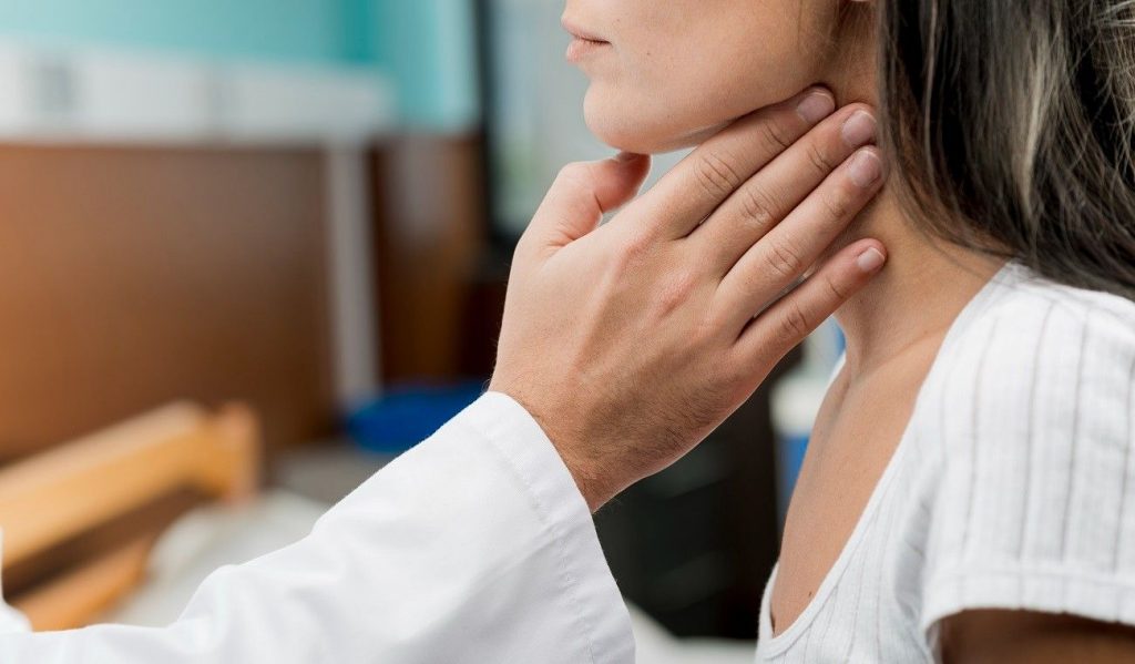 Que-es-la-tiroide-i-com-afecta-lorganisme